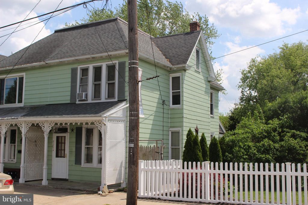 Photo of 527 W Market Street, MARIETTA, PA 17547 (MLS # PALA2069270)