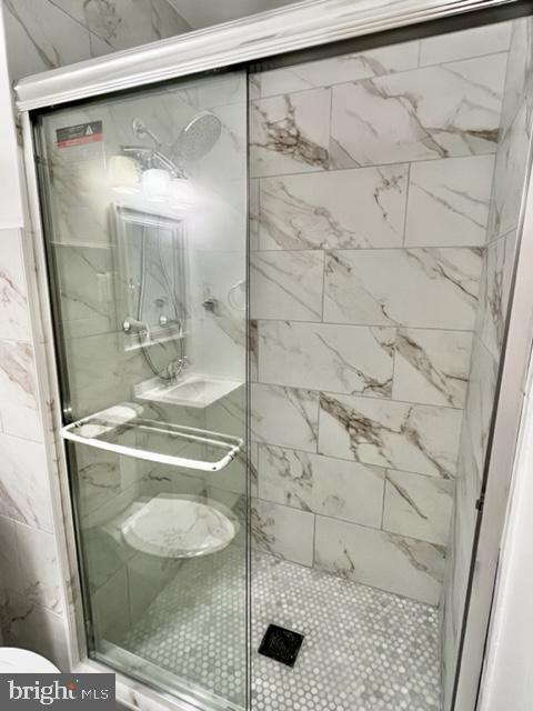 INVERNESS FOREST - Residential Lease