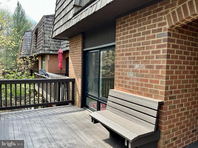 INVERNESS FOREST - Residential Lease