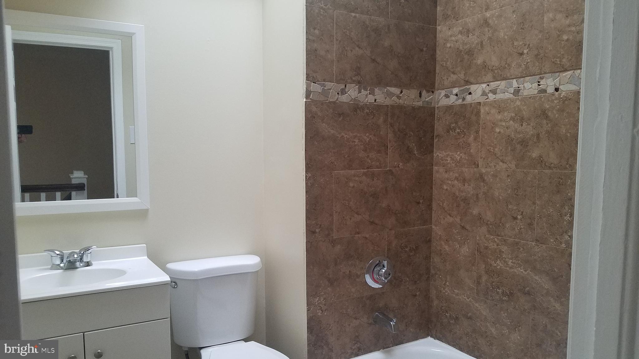 MONTEBELLO - Residential