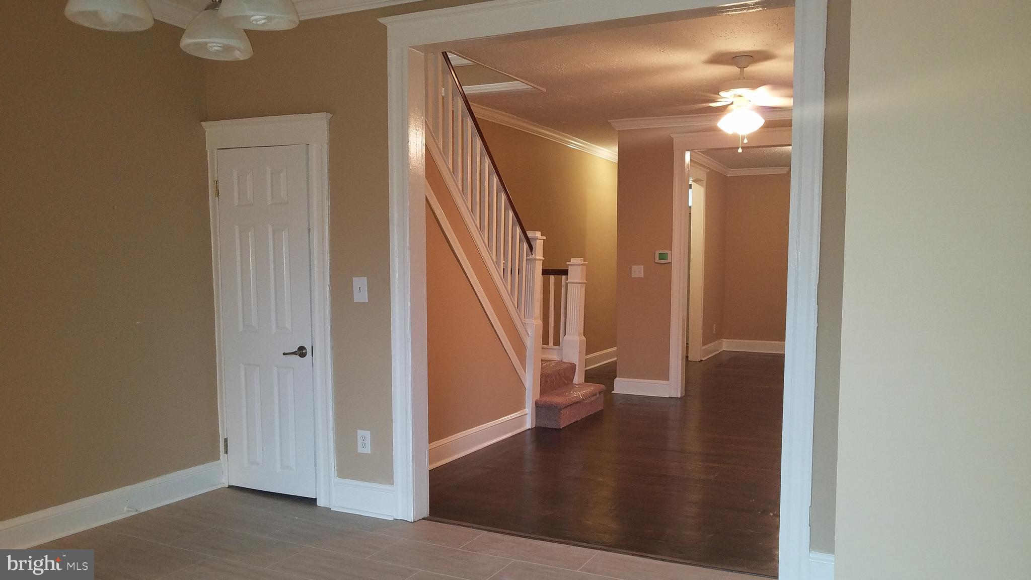 MONTEBELLO - Residential