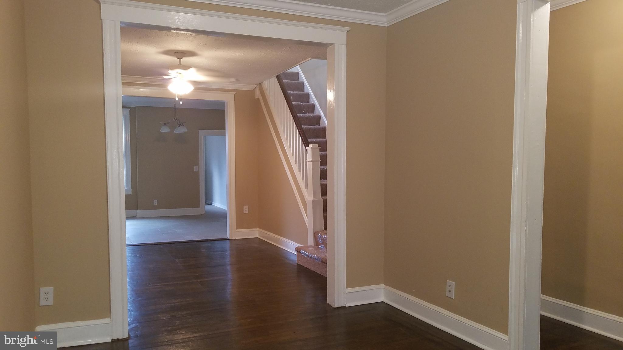 MONTEBELLO - Residential