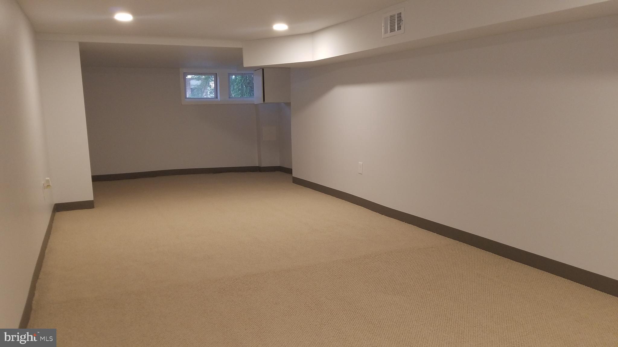 MONTEBELLO - Residential