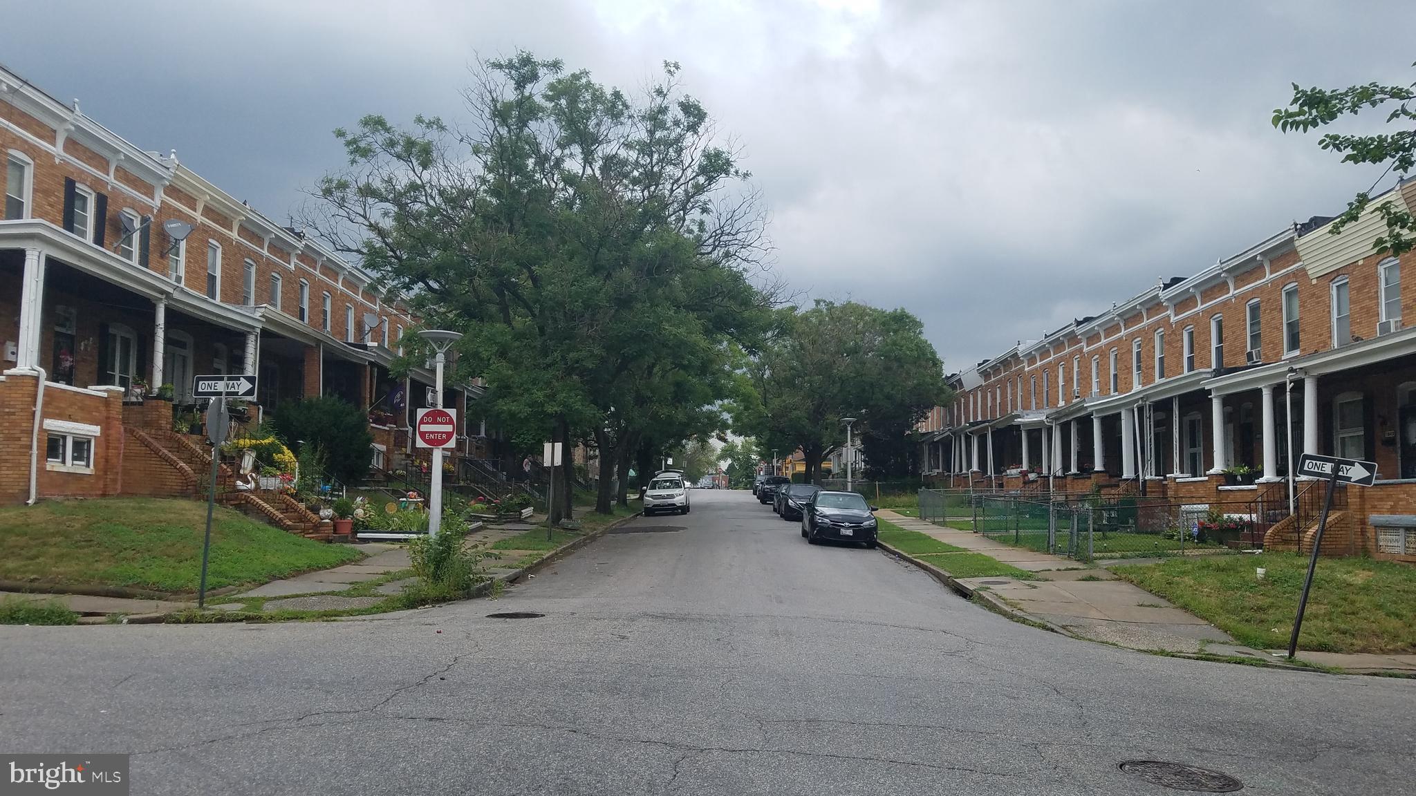 MONTEBELLO - Residential