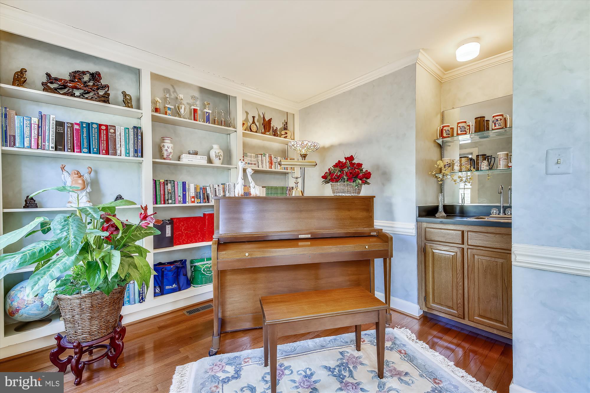 QUINCE ORCHARD KNOLLS - Residential