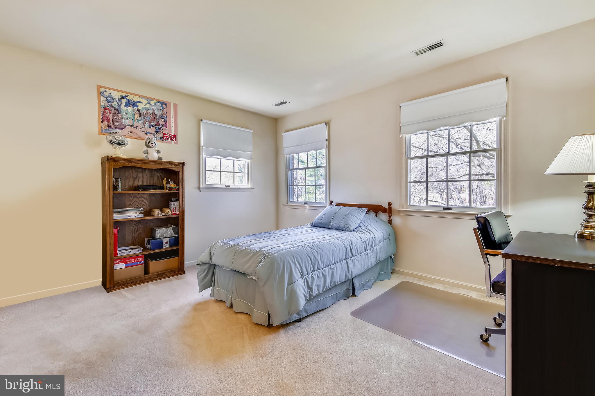 QUINCE ORCHARD KNOLLS - Residential