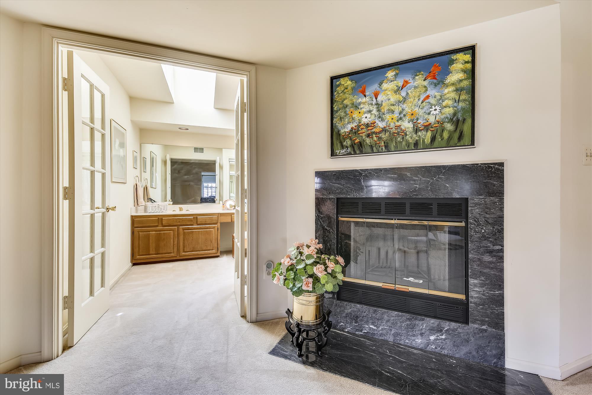 QUINCE ORCHARD KNOLLS - Residential