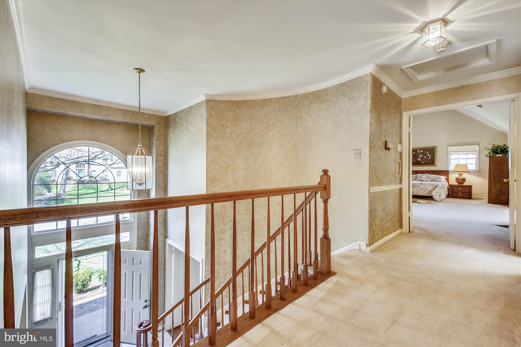 QUINCE ORCHARD KNOLLS - Residential