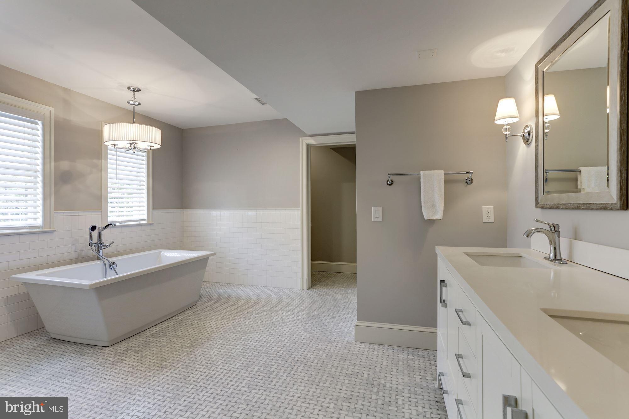 CHEVY CHASE - Residential Lease