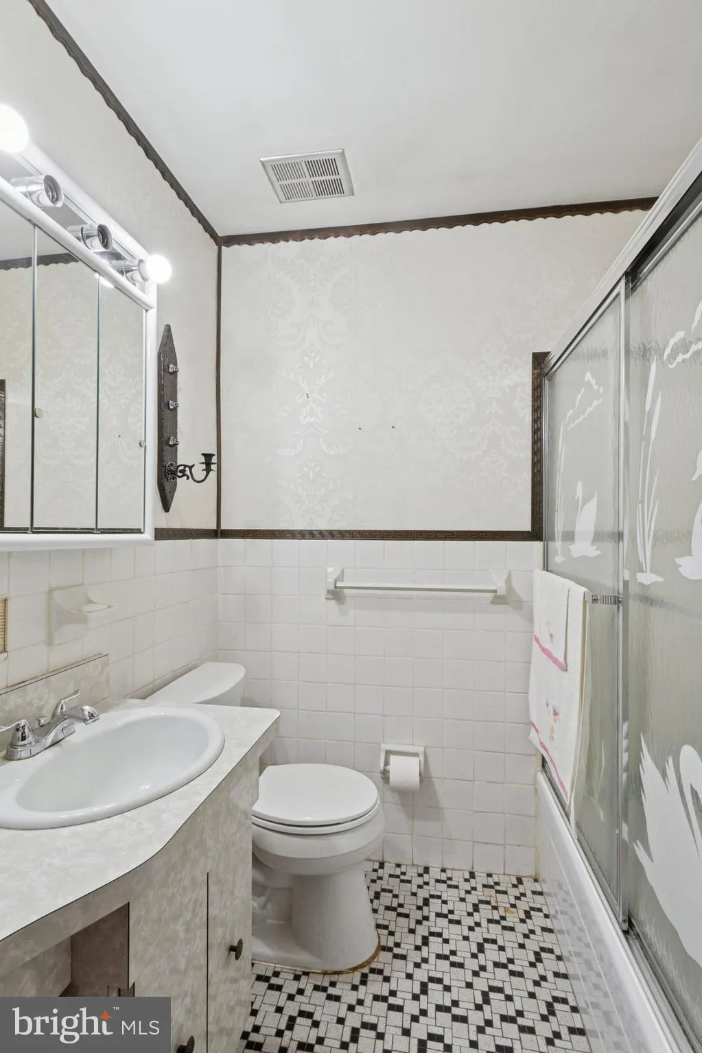 Philadelphia, Pennsylvania 19148, United States, 2 Bedrooms Bedrooms, ,1 BathroomBathrooms,Residential,Contingent,113505