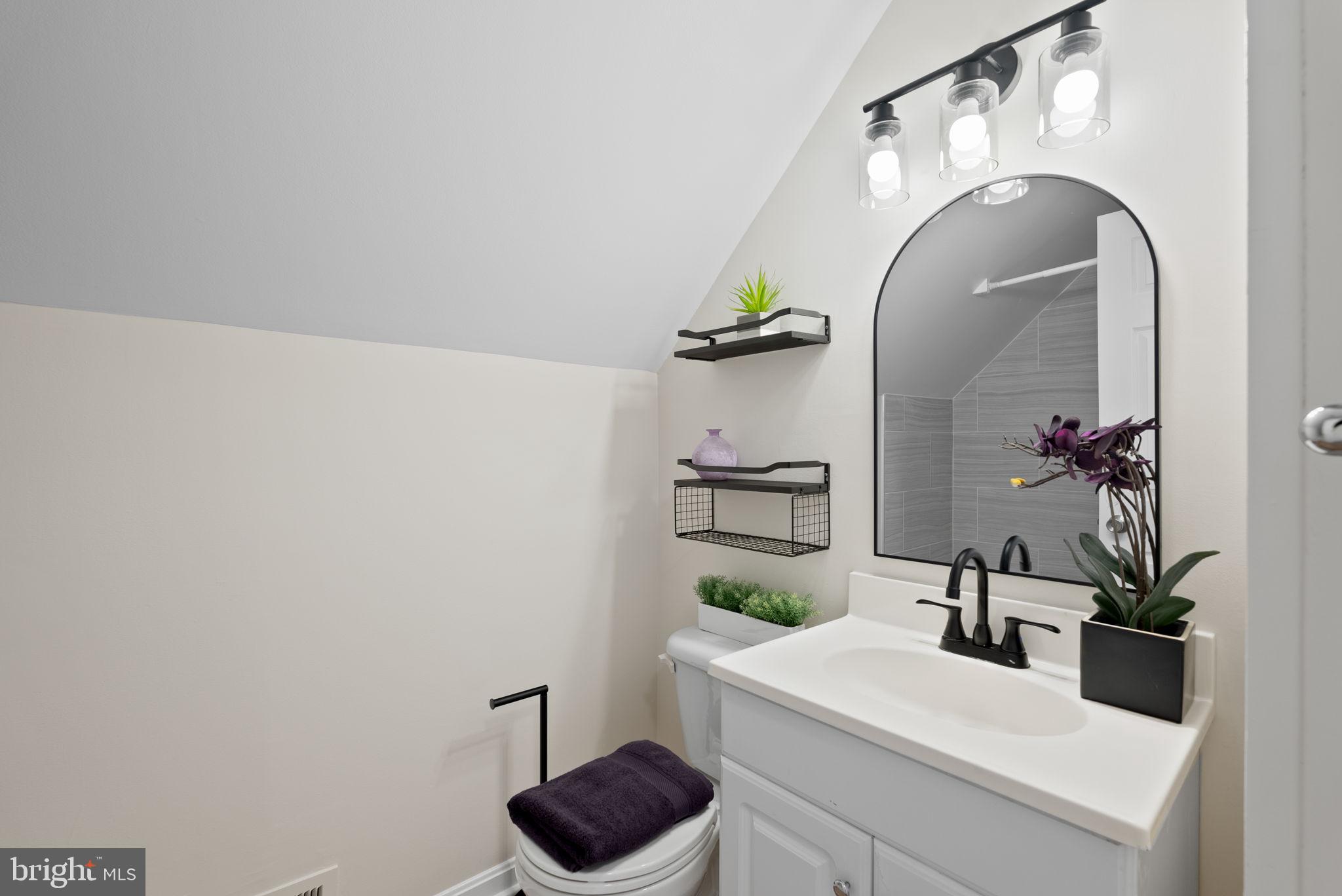 HEATHER HILLS AT BELAIR - Residential