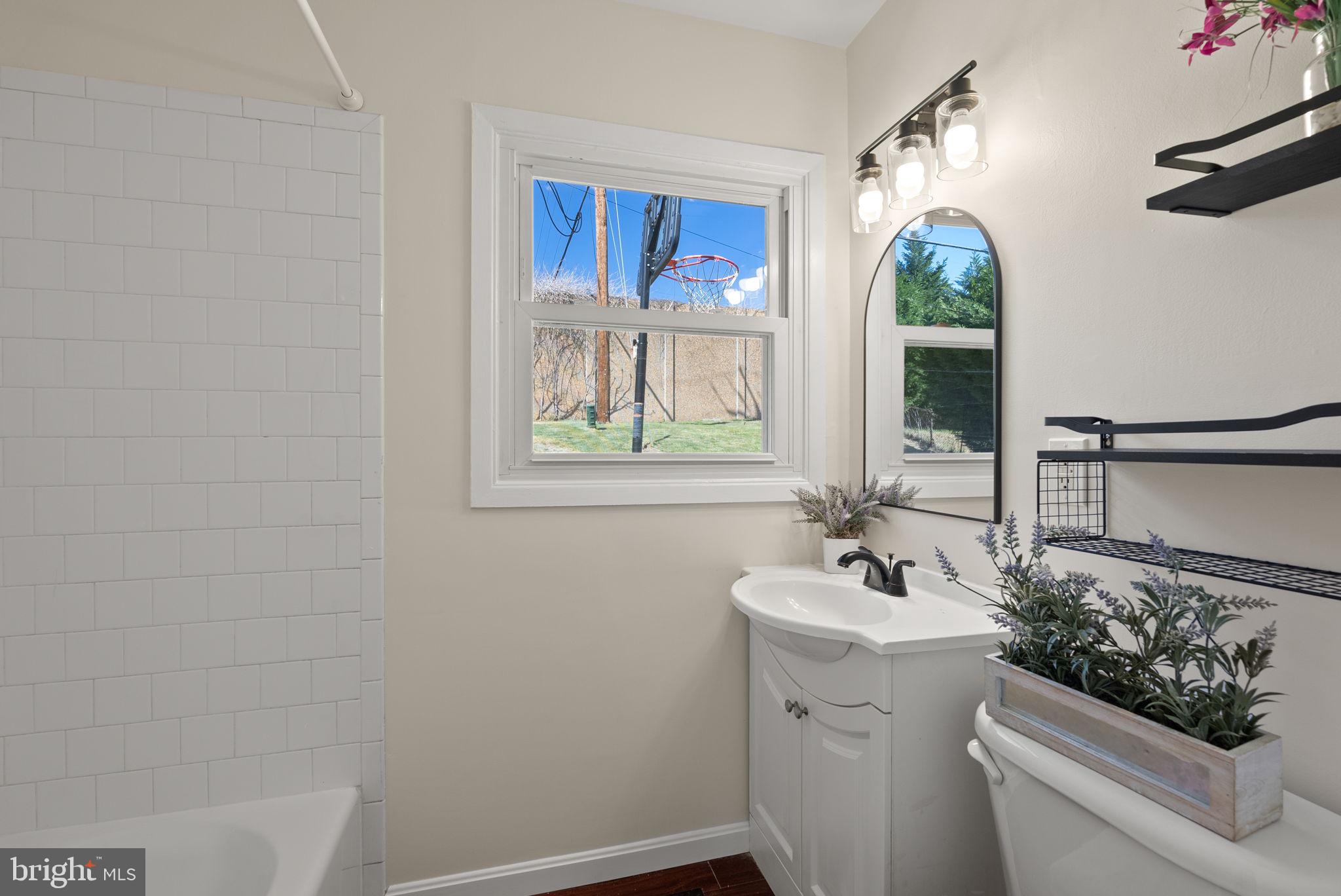 HEATHER HILLS AT BELAIR - Residential