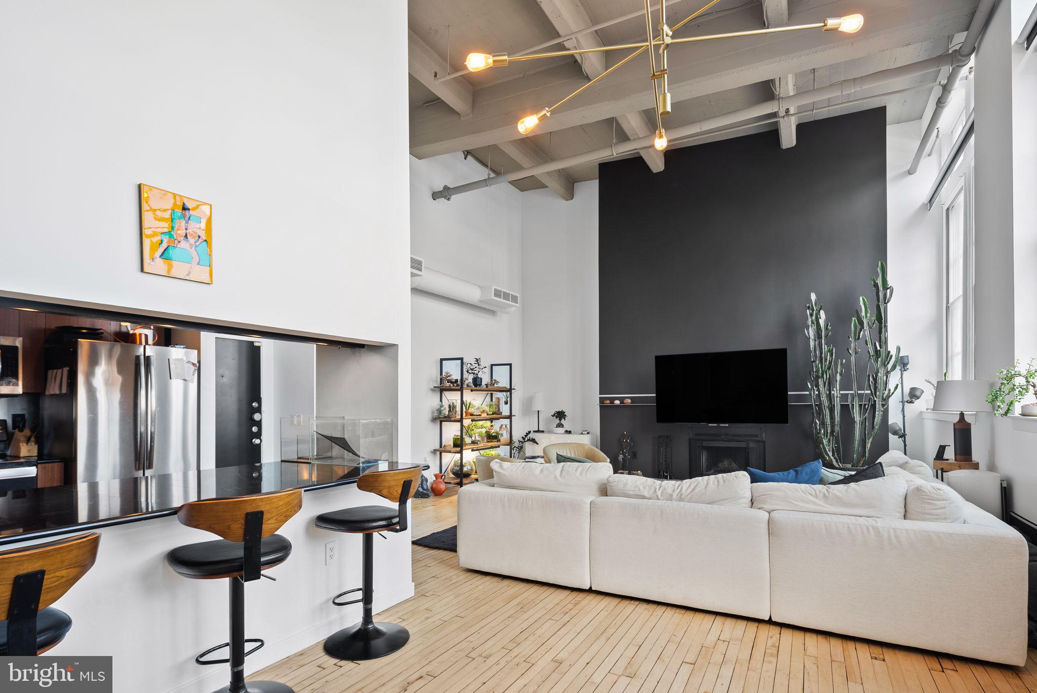 1238 CALLOWHILL STREET 803