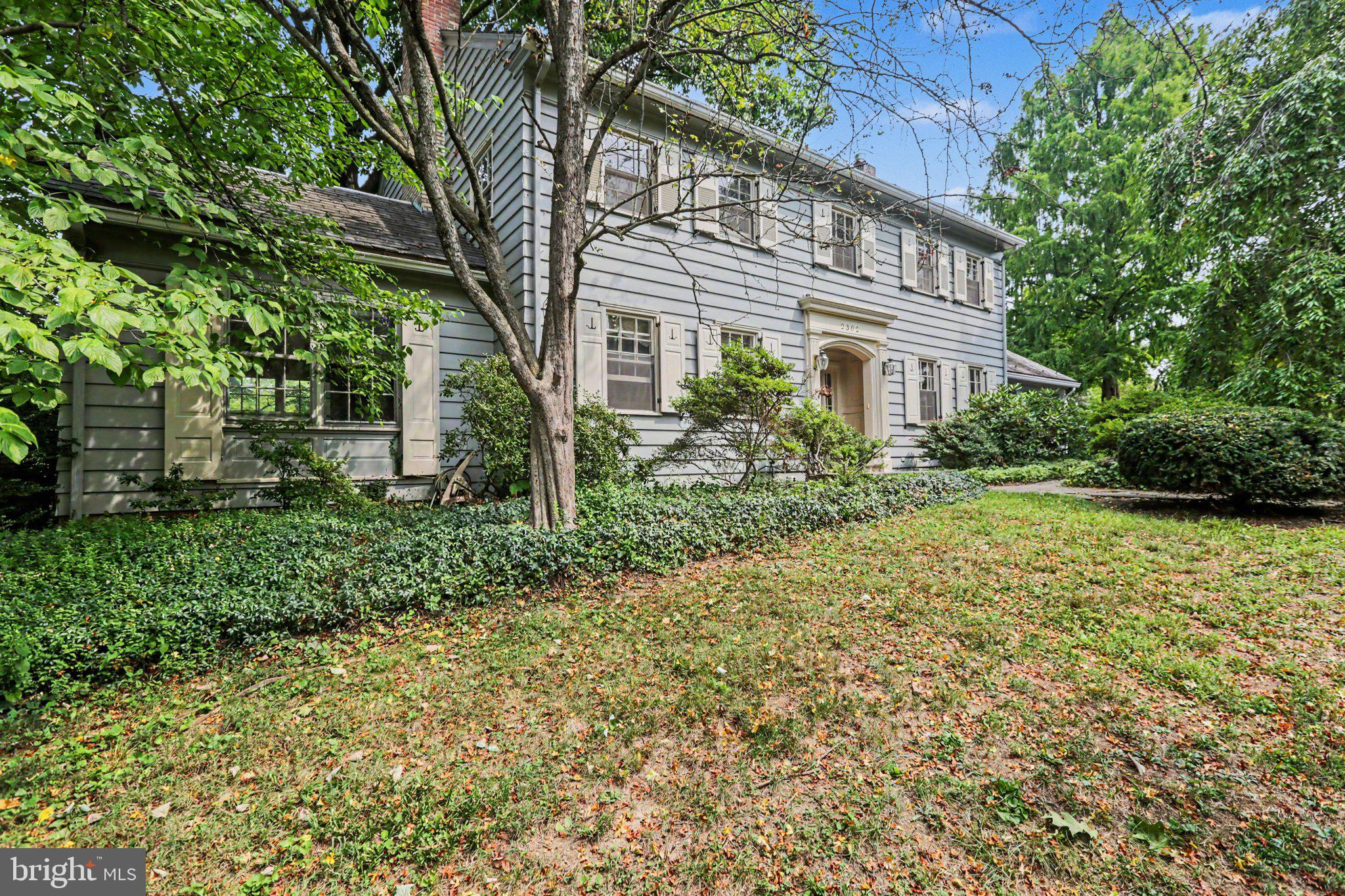 2302 BELLEVUE ROAD
