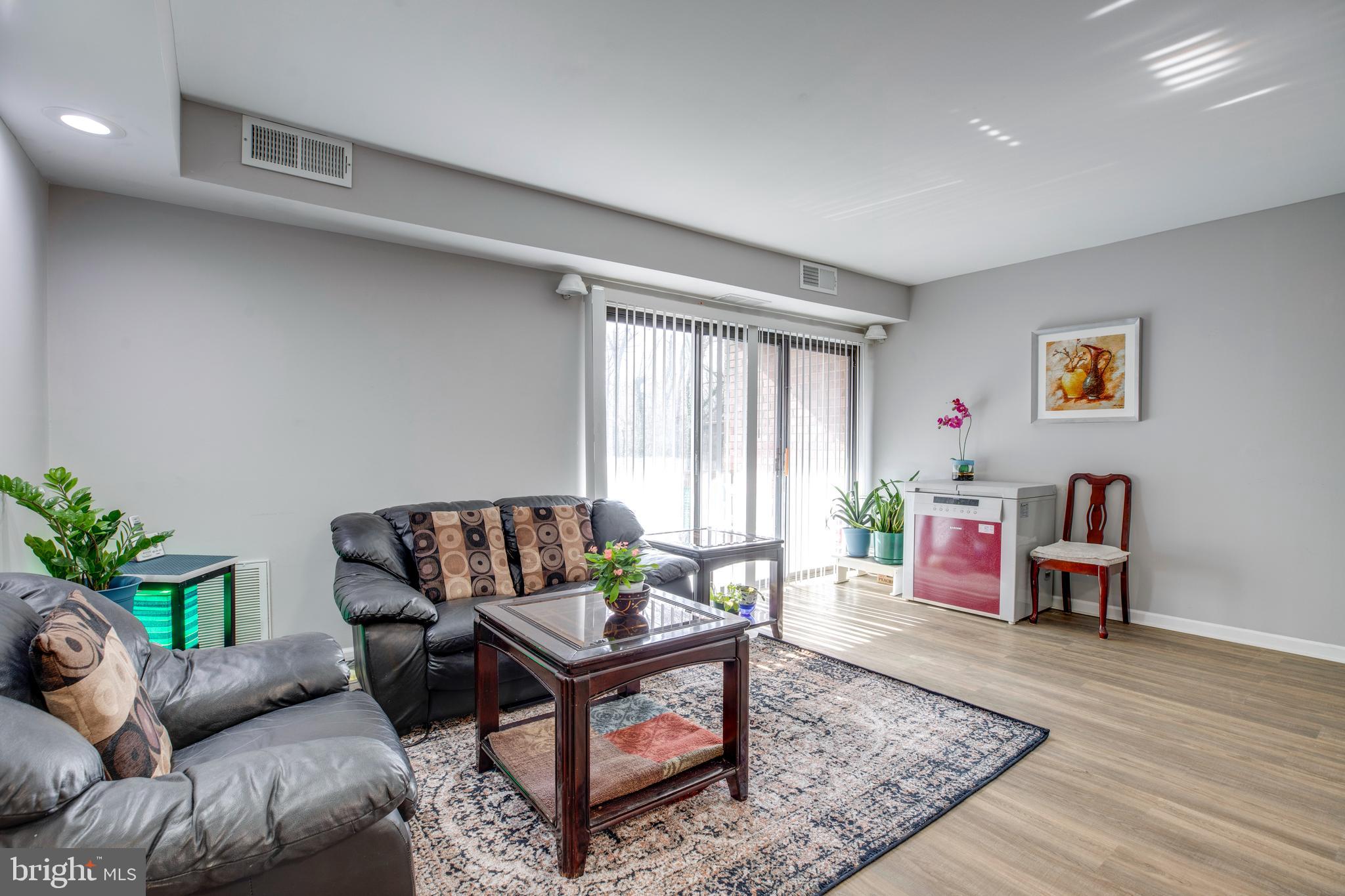 FAIRFAX WEST CONDOS - Residential