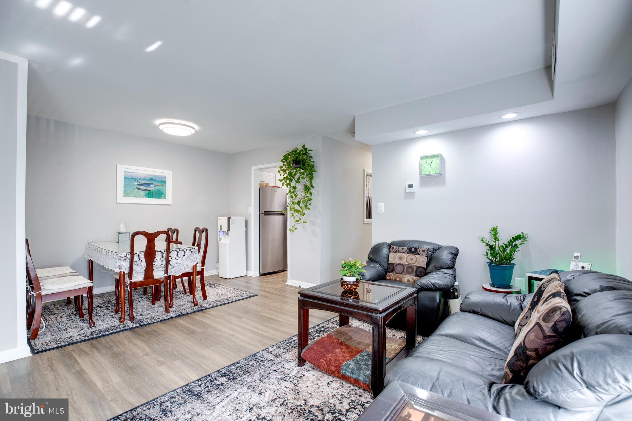 FAIRFAX WEST CONDOS - Residential