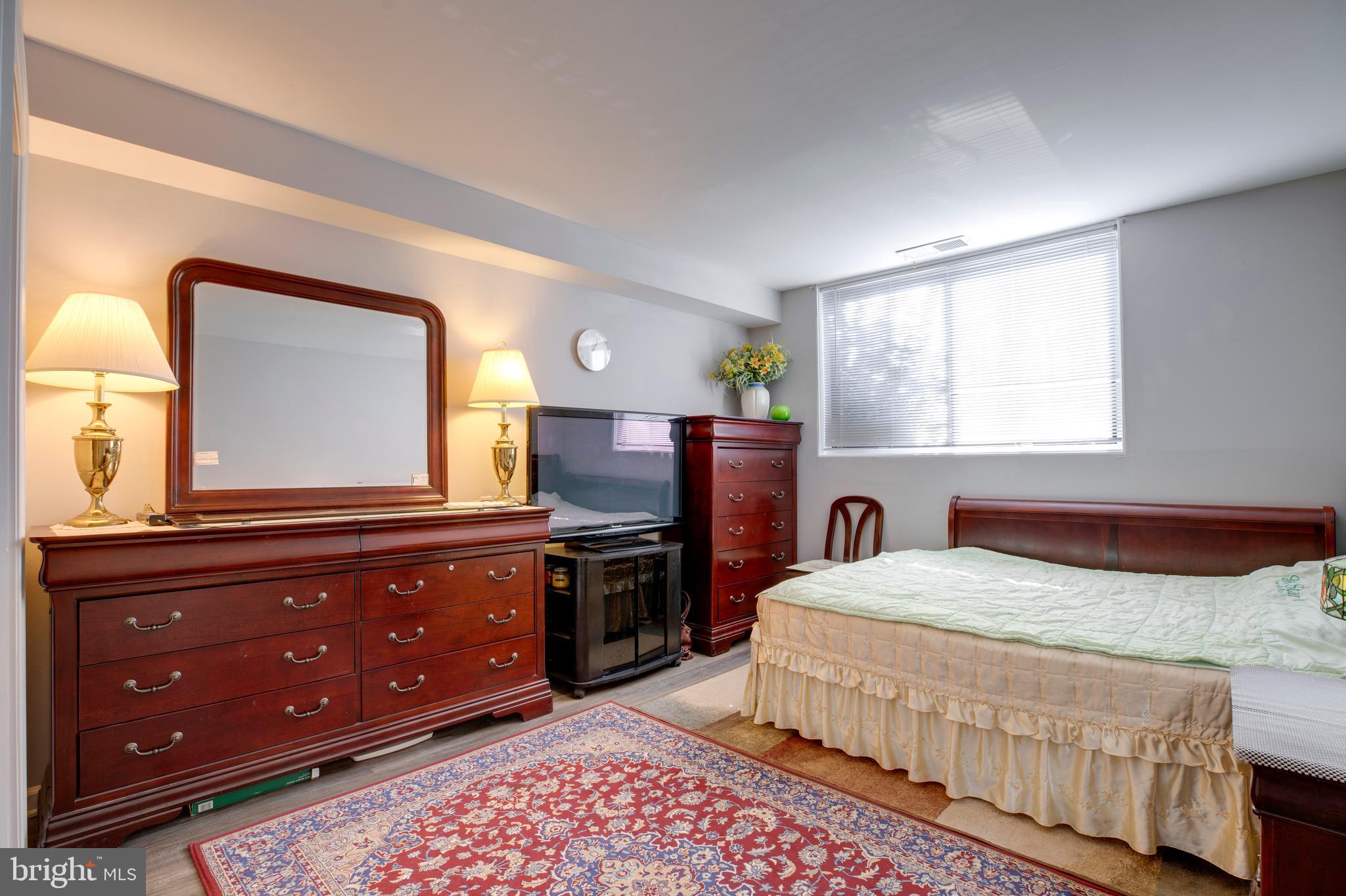 FAIRFAX WEST CONDOS - Residential