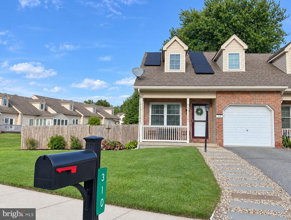 Photo of 310 Meadow Lane, QUARRYVILLE, PA 17566 (MLS # PALA2095334)