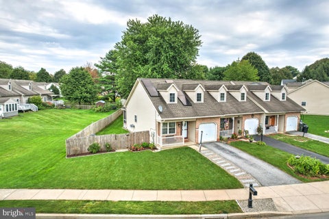 Photo of 310 Meadow Lane, QUARRYVILLE, PA 17566 (MLS # PALA2095334)