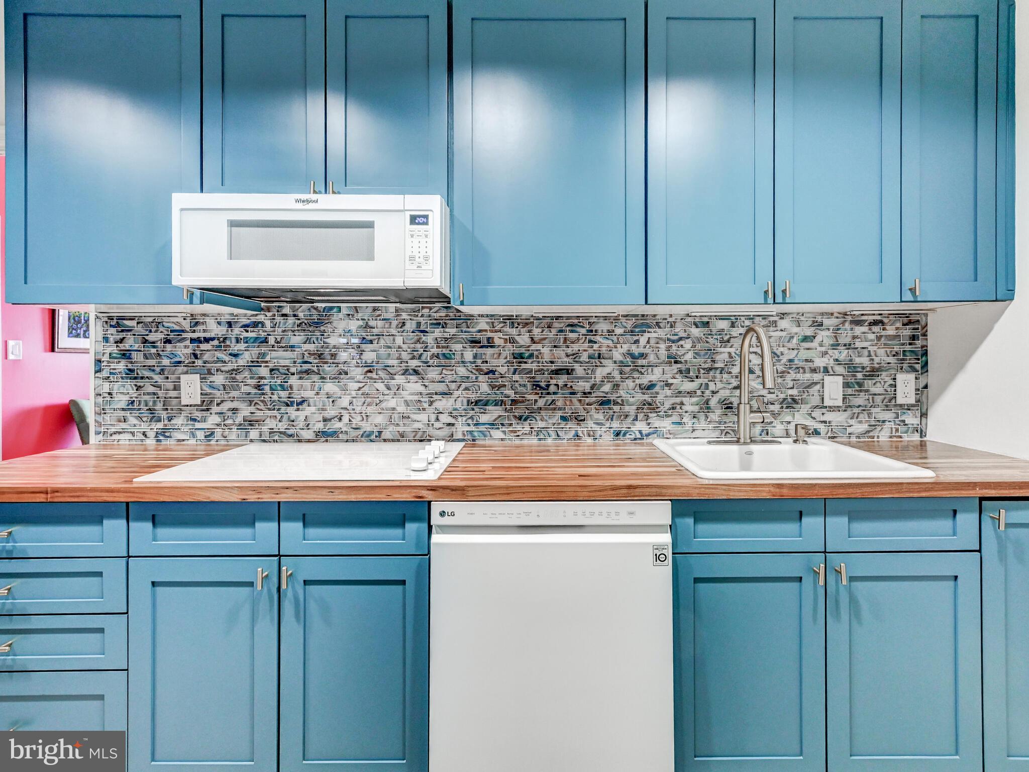 TUSCANY-CANTERBURY - Residential