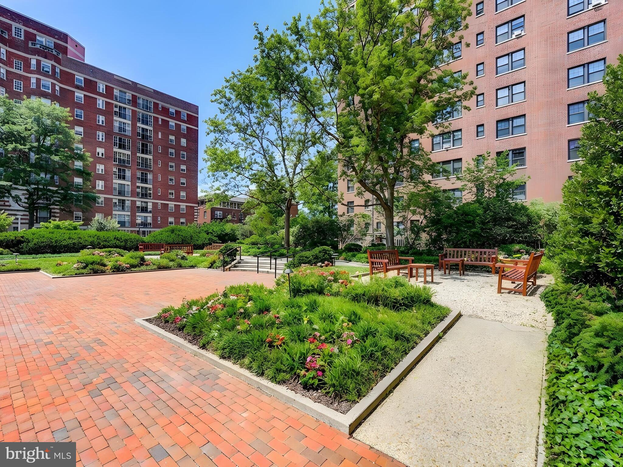 TUSCANY-CANTERBURY - Residential