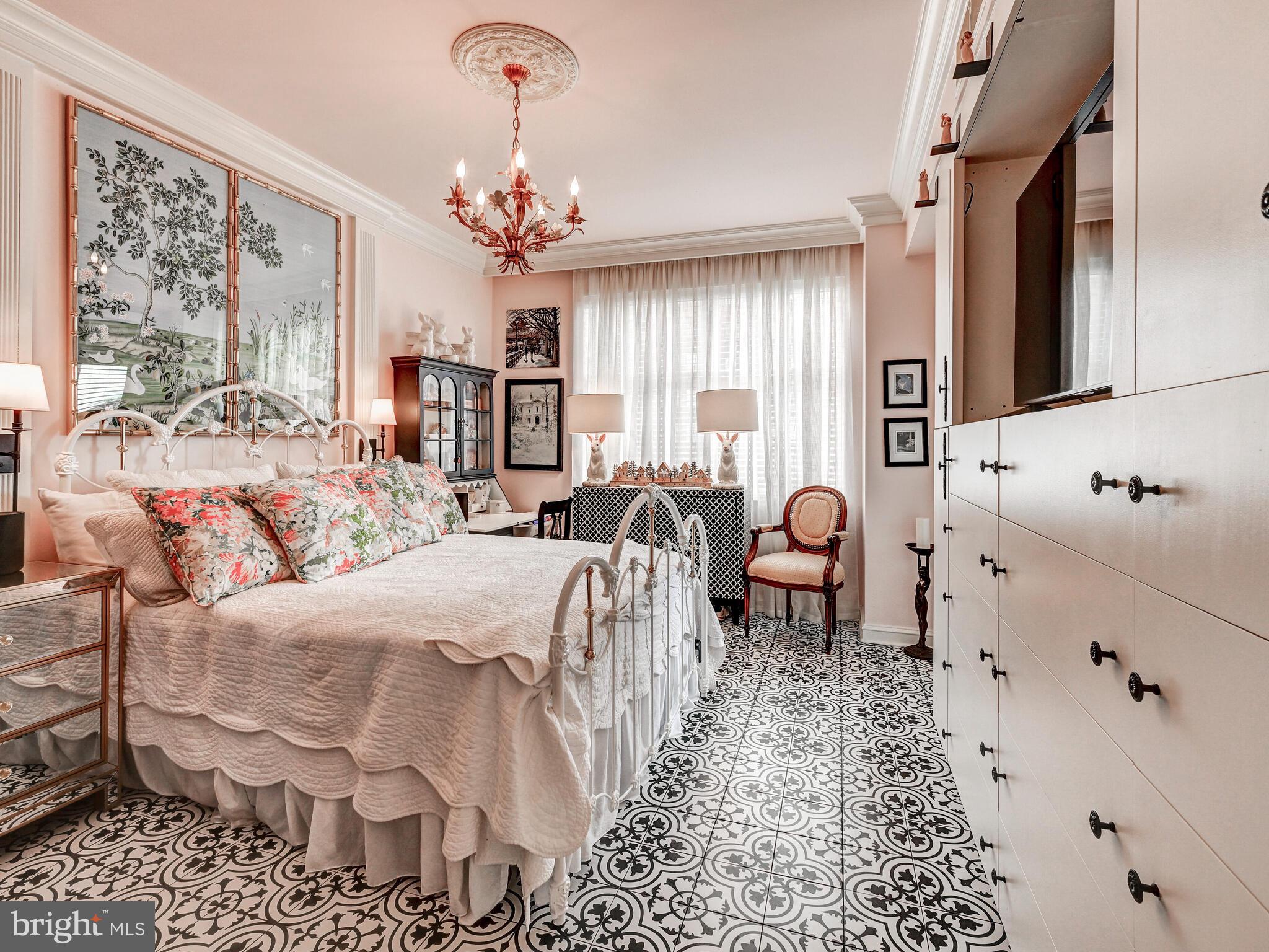 TUSCANY-CANTERBURY - Residential