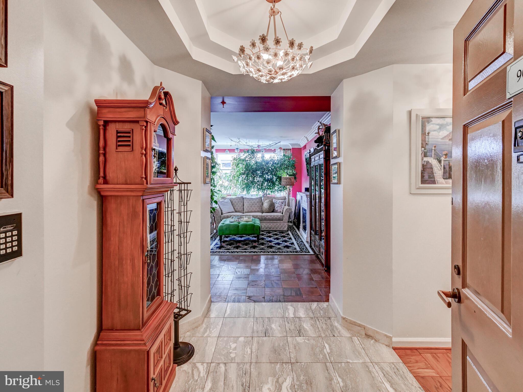 TUSCANY-CANTERBURY - Residential