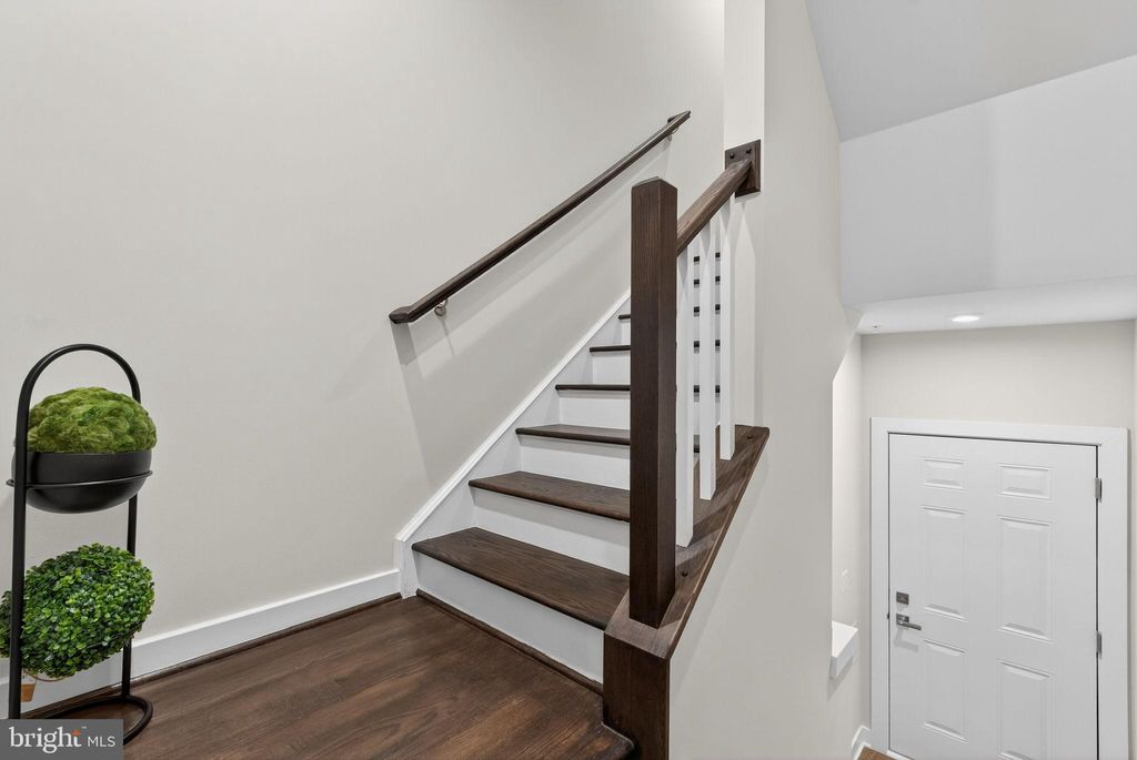 Photo of 17454 Southern Shores Drive, DUMFRIES, VA 22026 (MLS # VAPW2107052)