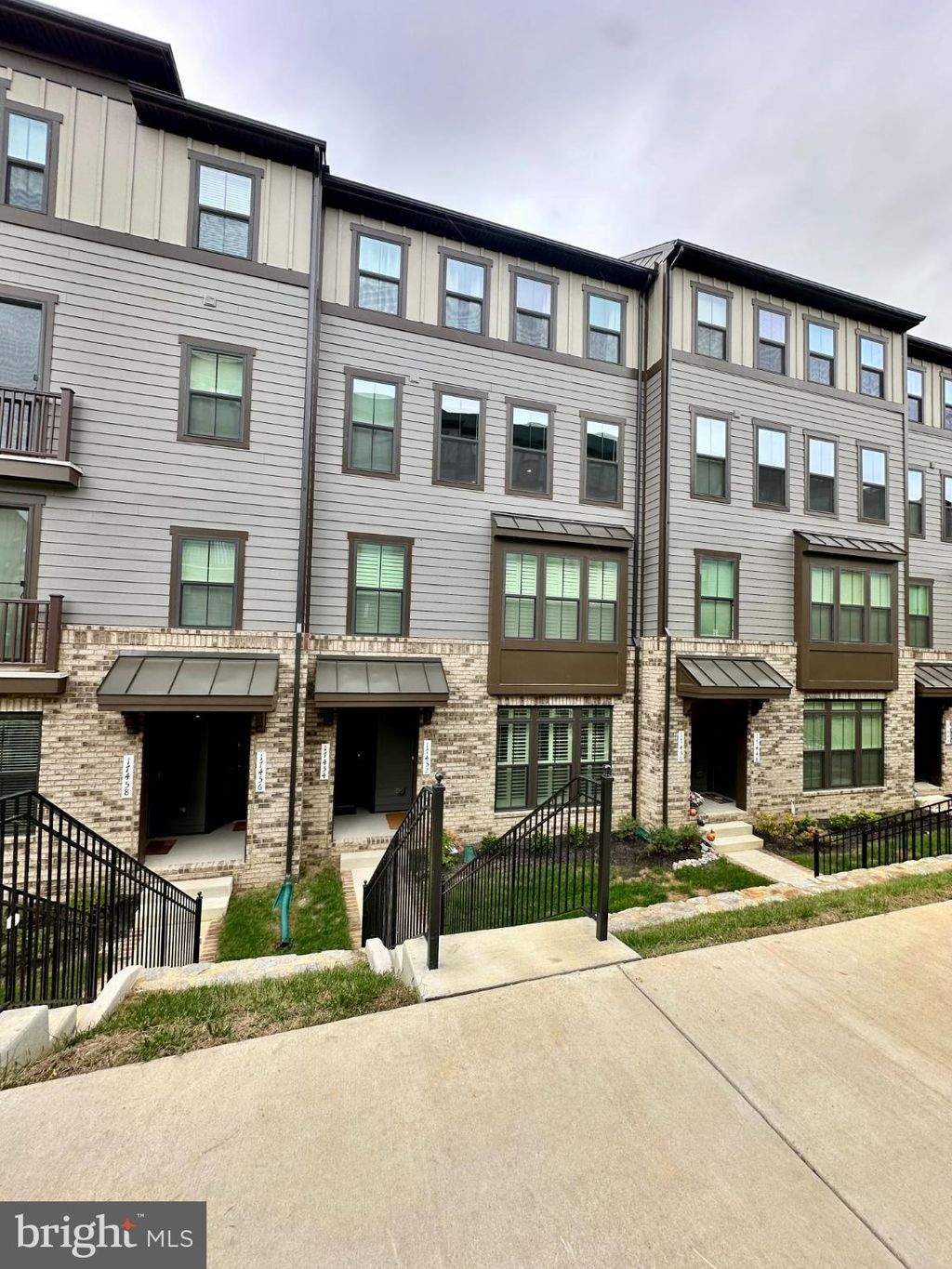 Photo of 17454 Southern Shores Drive, DUMFRIES, VA 22026 (MLS # VAPW2107052)