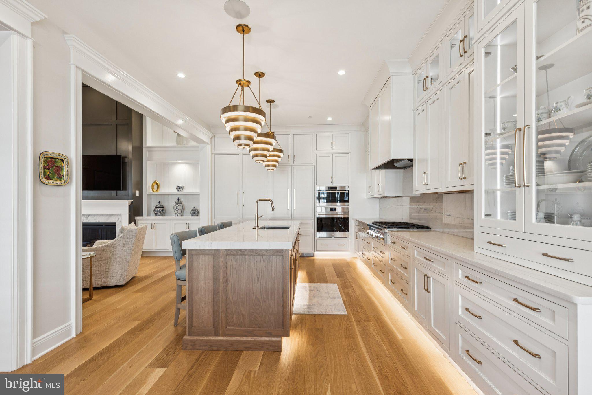 VALENTINE ESTS - Residential