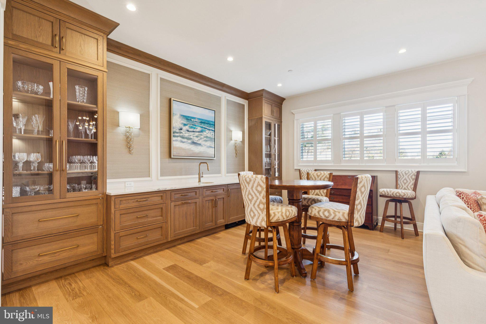 VALENTINE ESTS - Residential