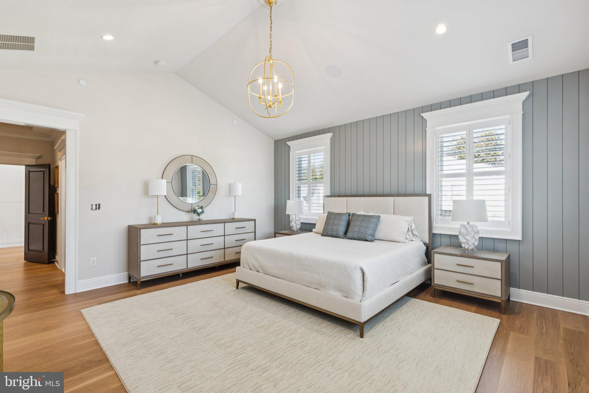 VALENTINE ESTS - Residential