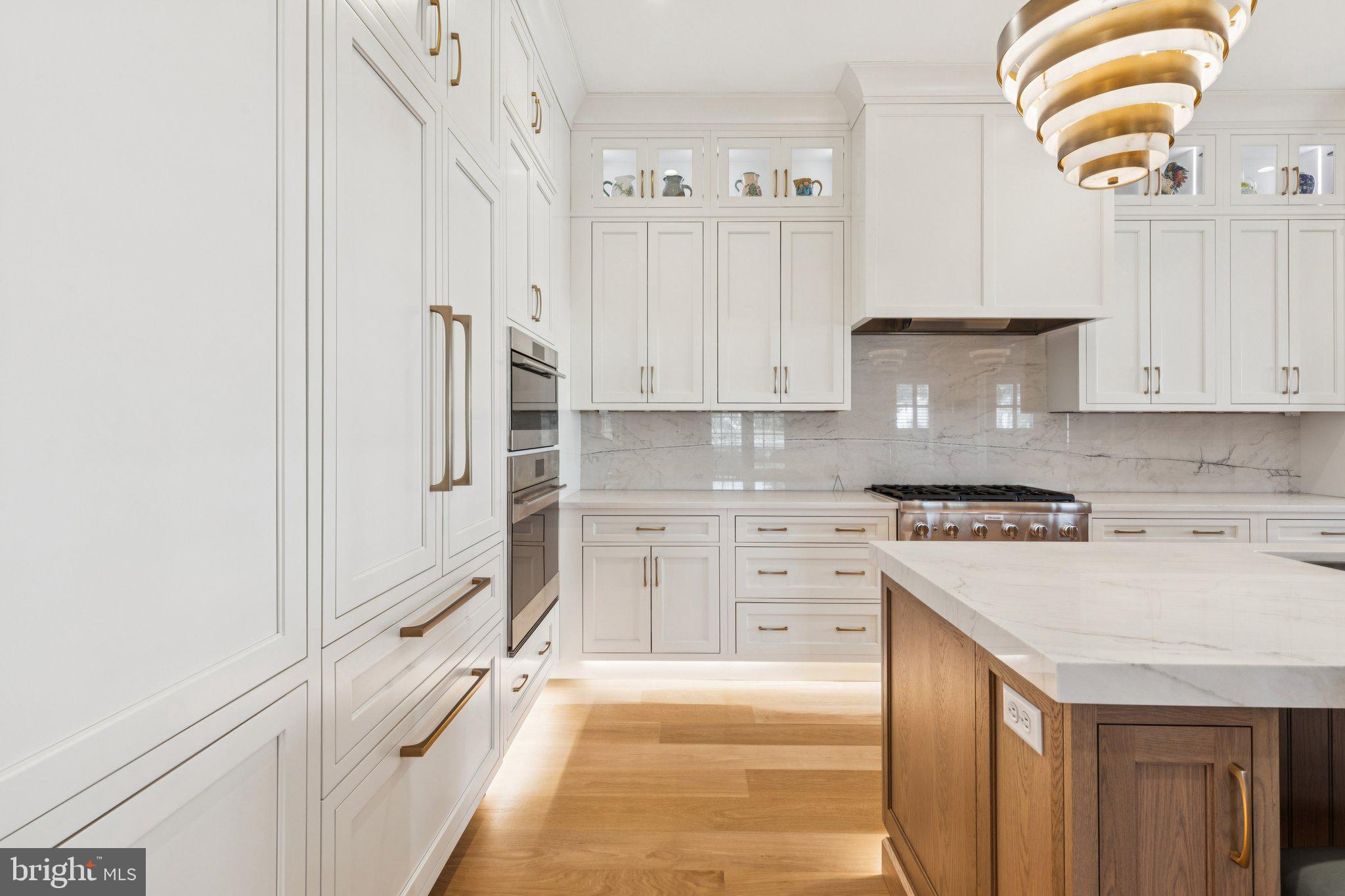 VALENTINE ESTS - Residential