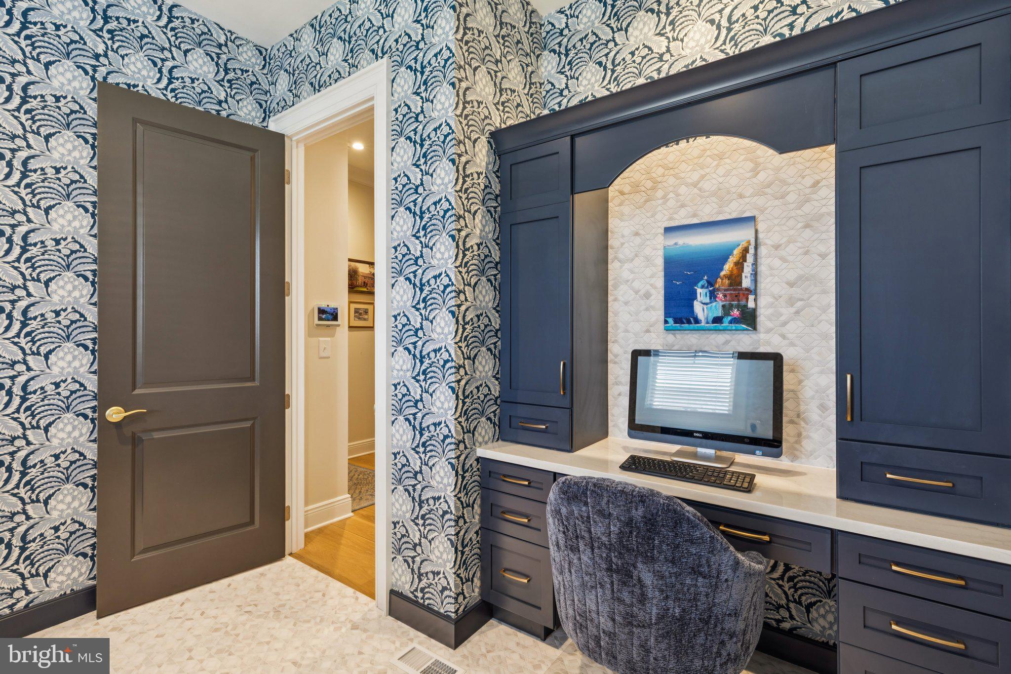 VALENTINE ESTS - Residential