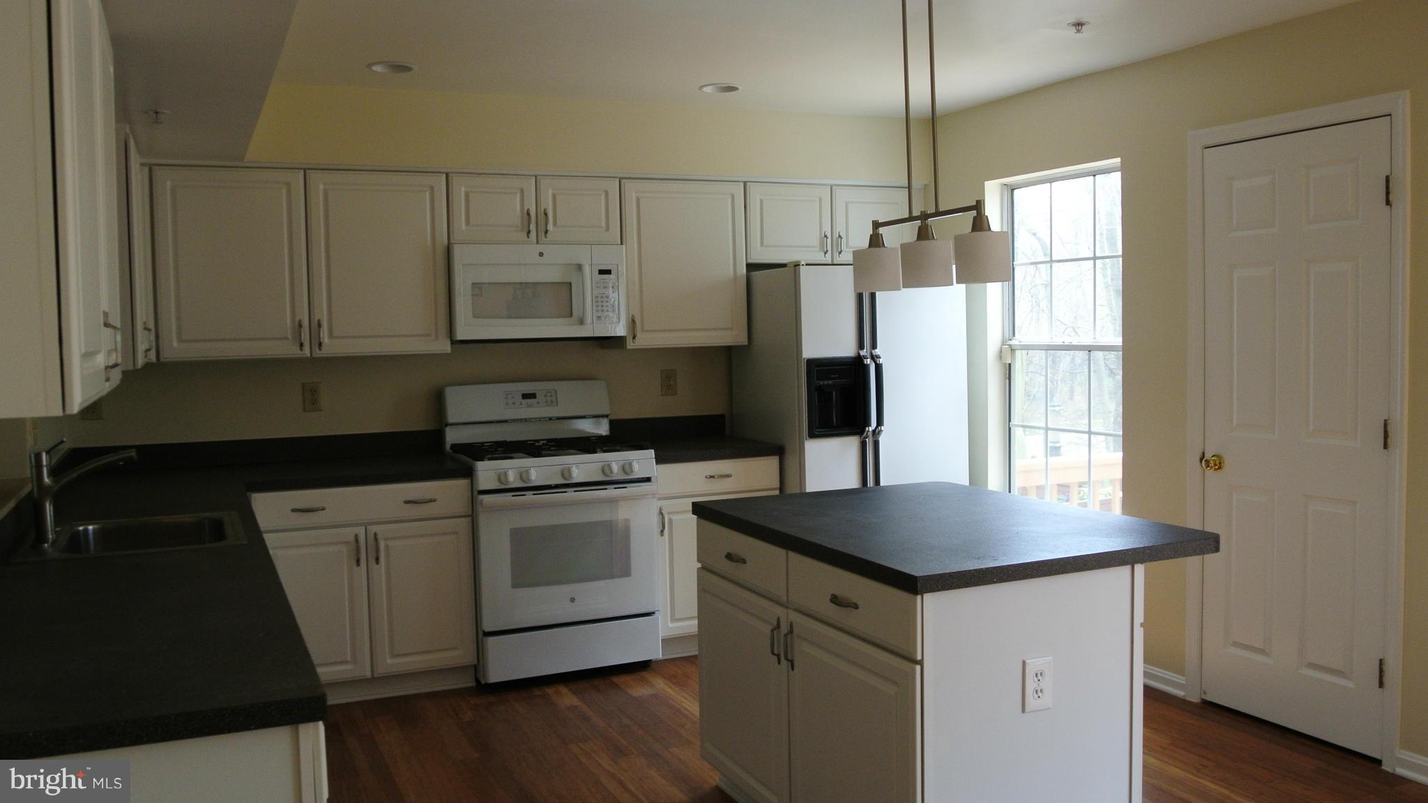 VILLAGE OF HICKORY RIDGE - Residential