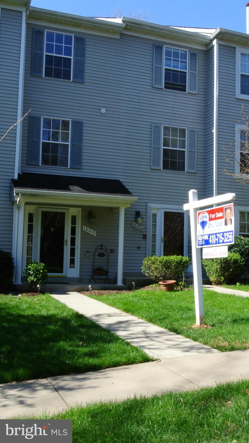 VILLAGE OF HICKORY RIDGE - Residential