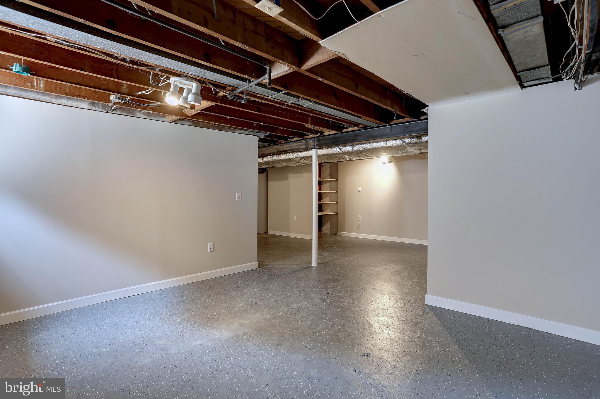 BURNT MILLS HILLS - Residential