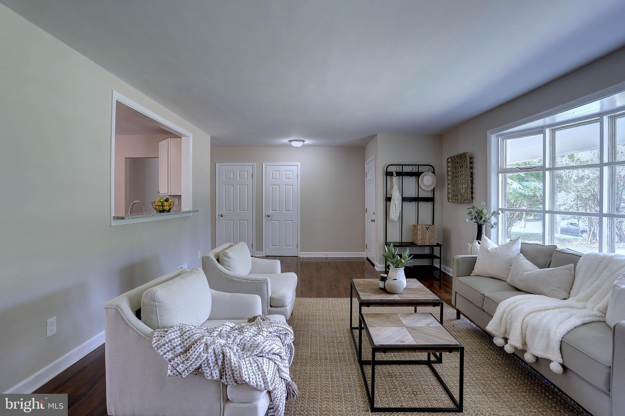 BURNT MILLS HILLS - Residential