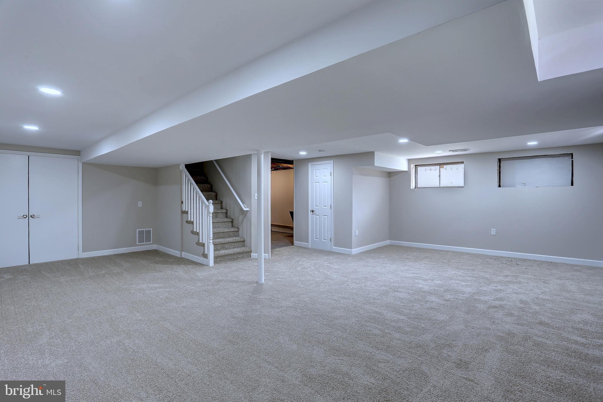 BURNT MILLS HILLS - Residential