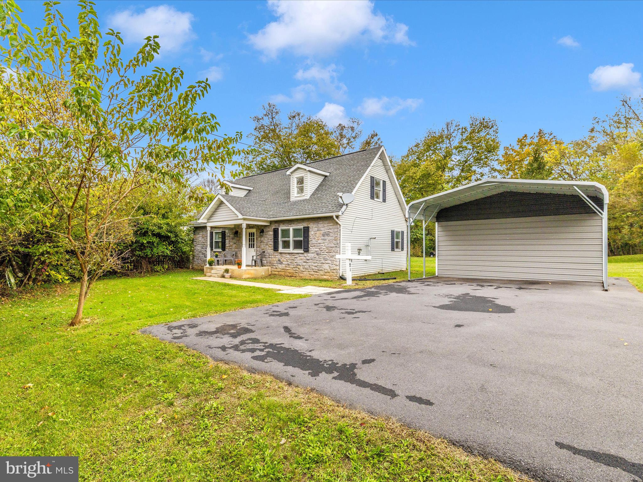 ROCK SPRING ACRES - Residential