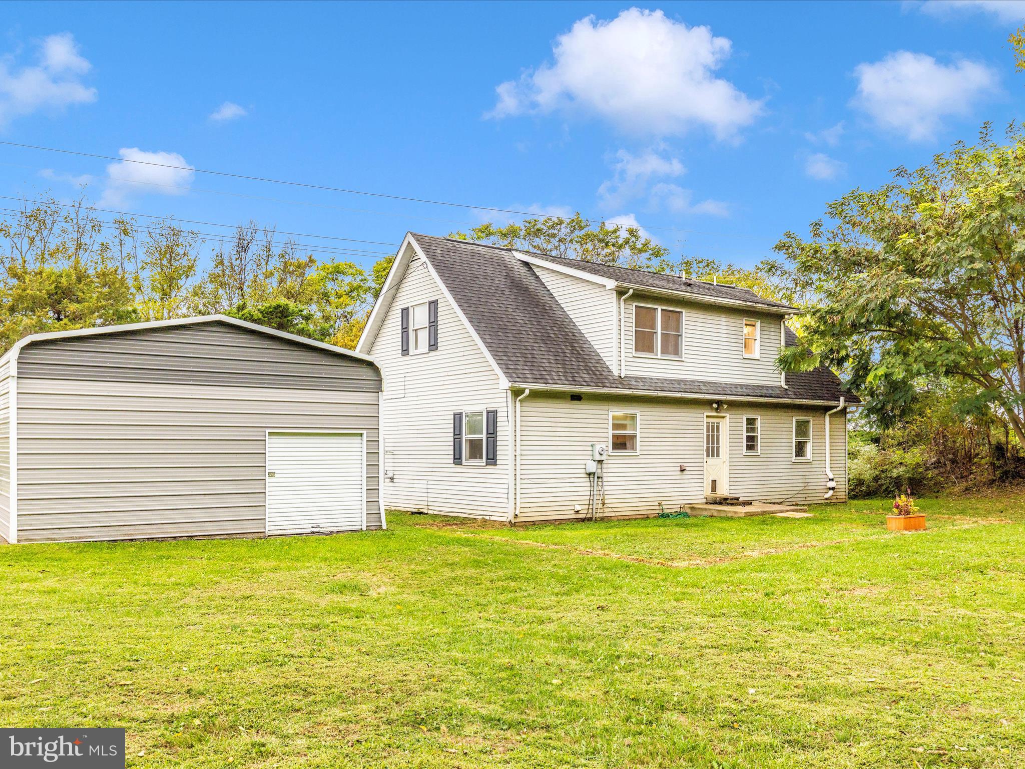 ROCK SPRING ACRES - Residential