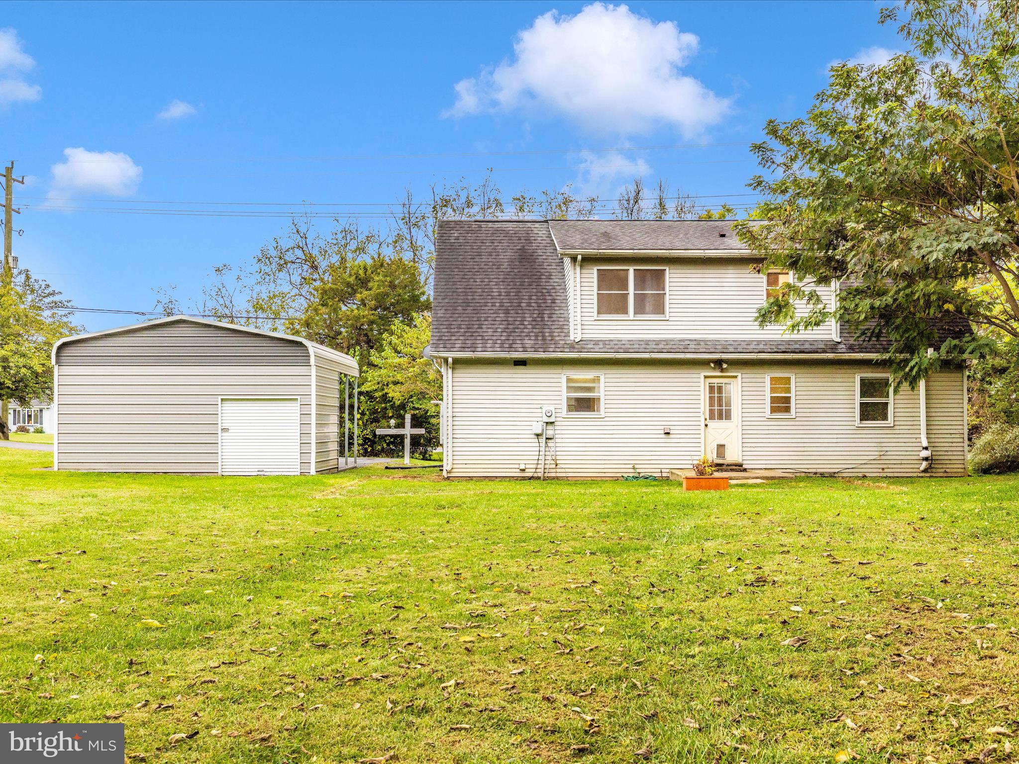 ROCK SPRING ACRES - Residential