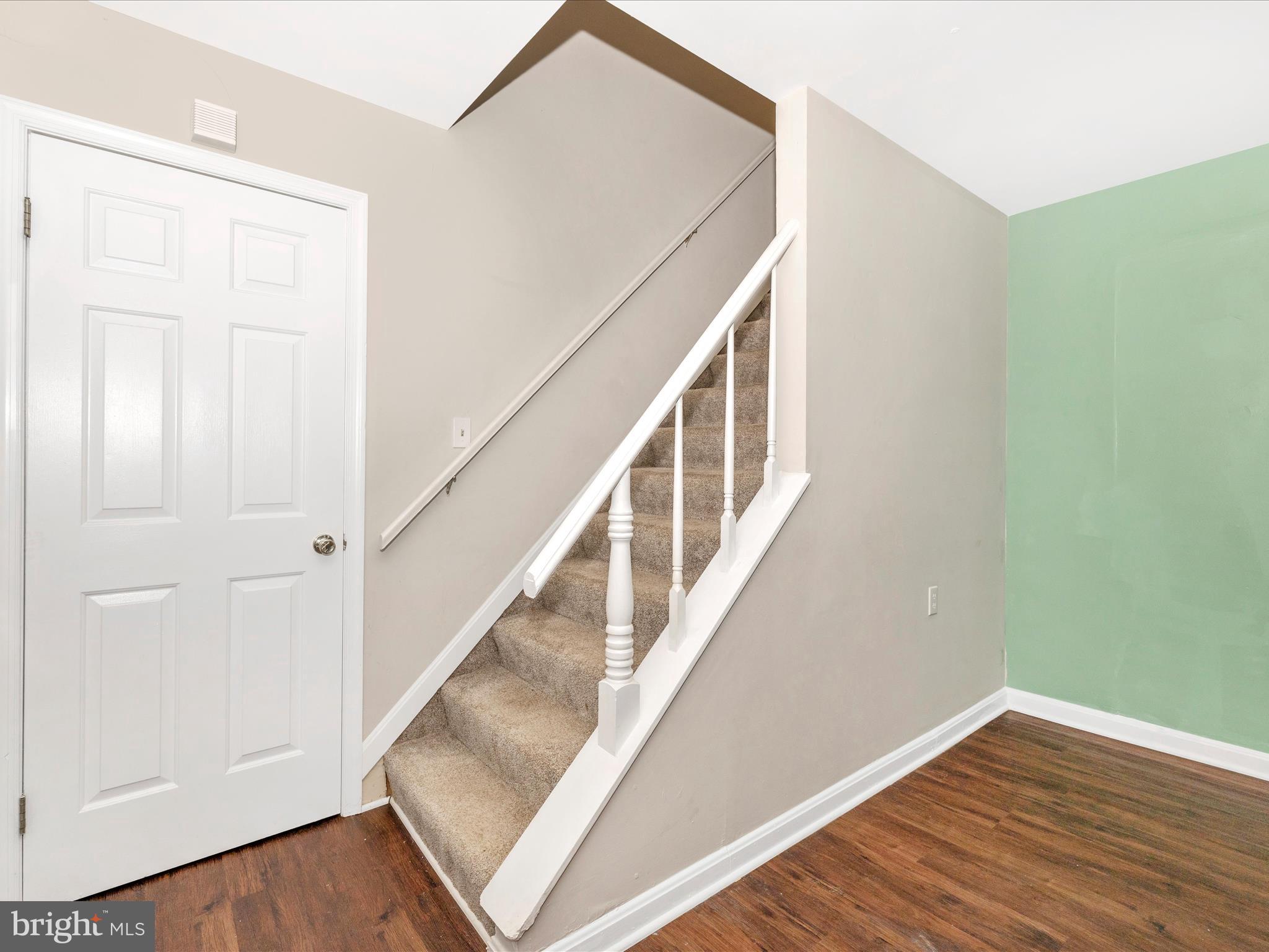 ROCK SPRING ACRES - Residential