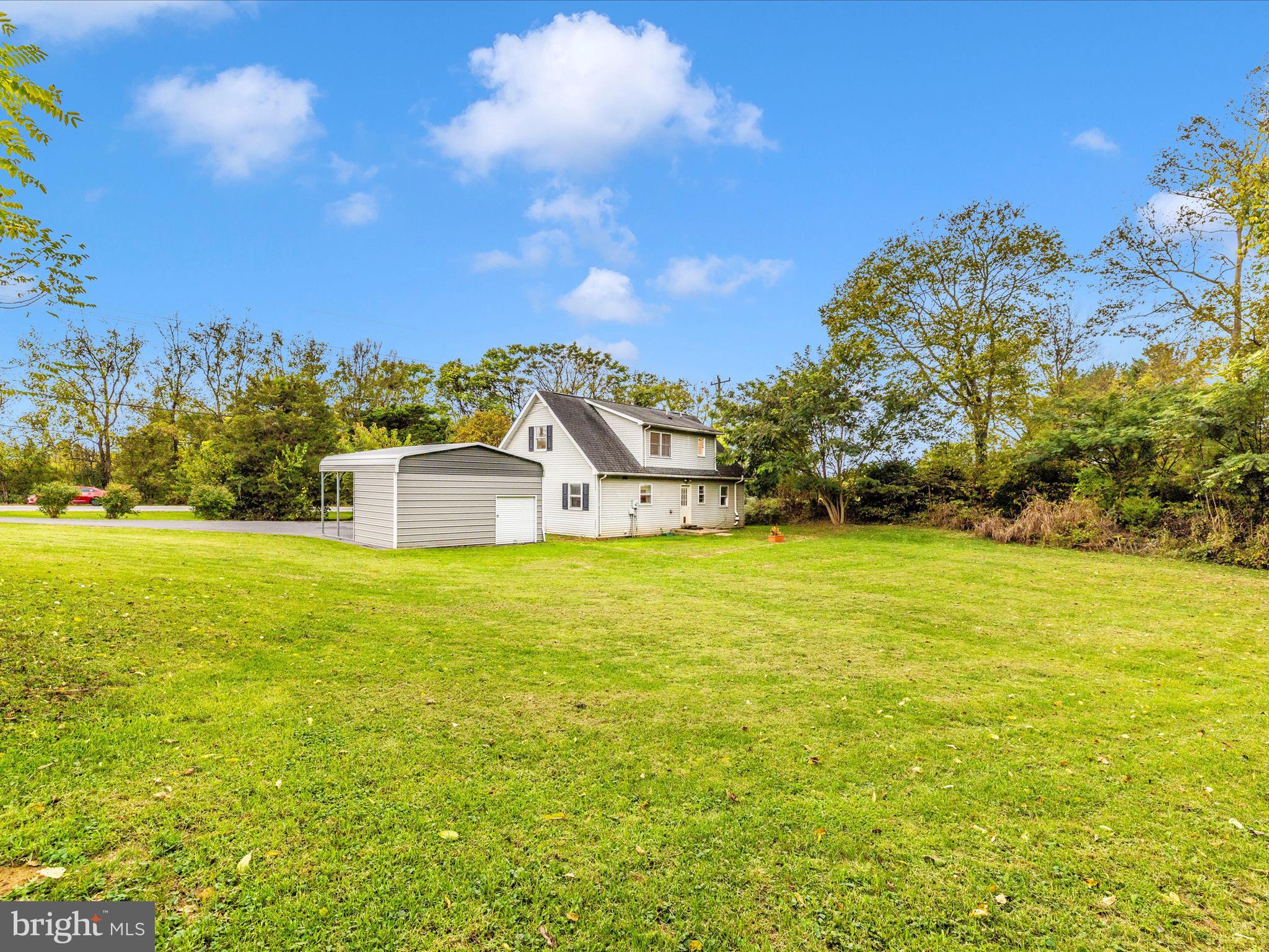 ROCK SPRING ACRES - Residential