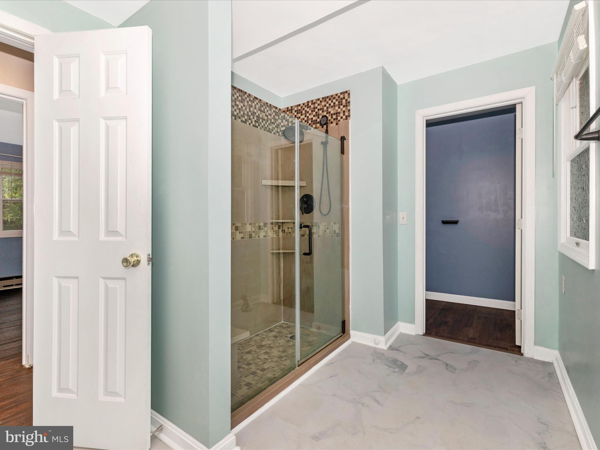 ROCK SPRING ACRES - Residential