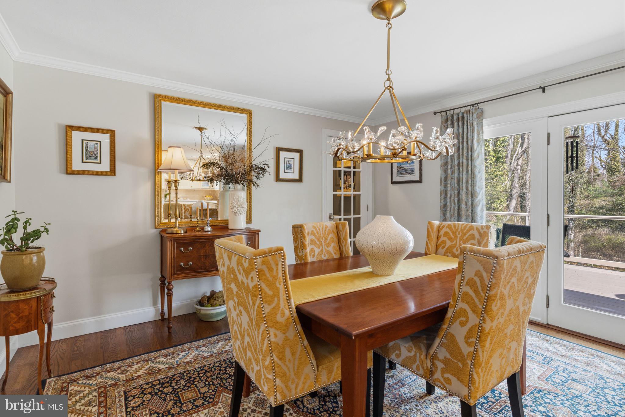 PEBBLE HILL - Residential