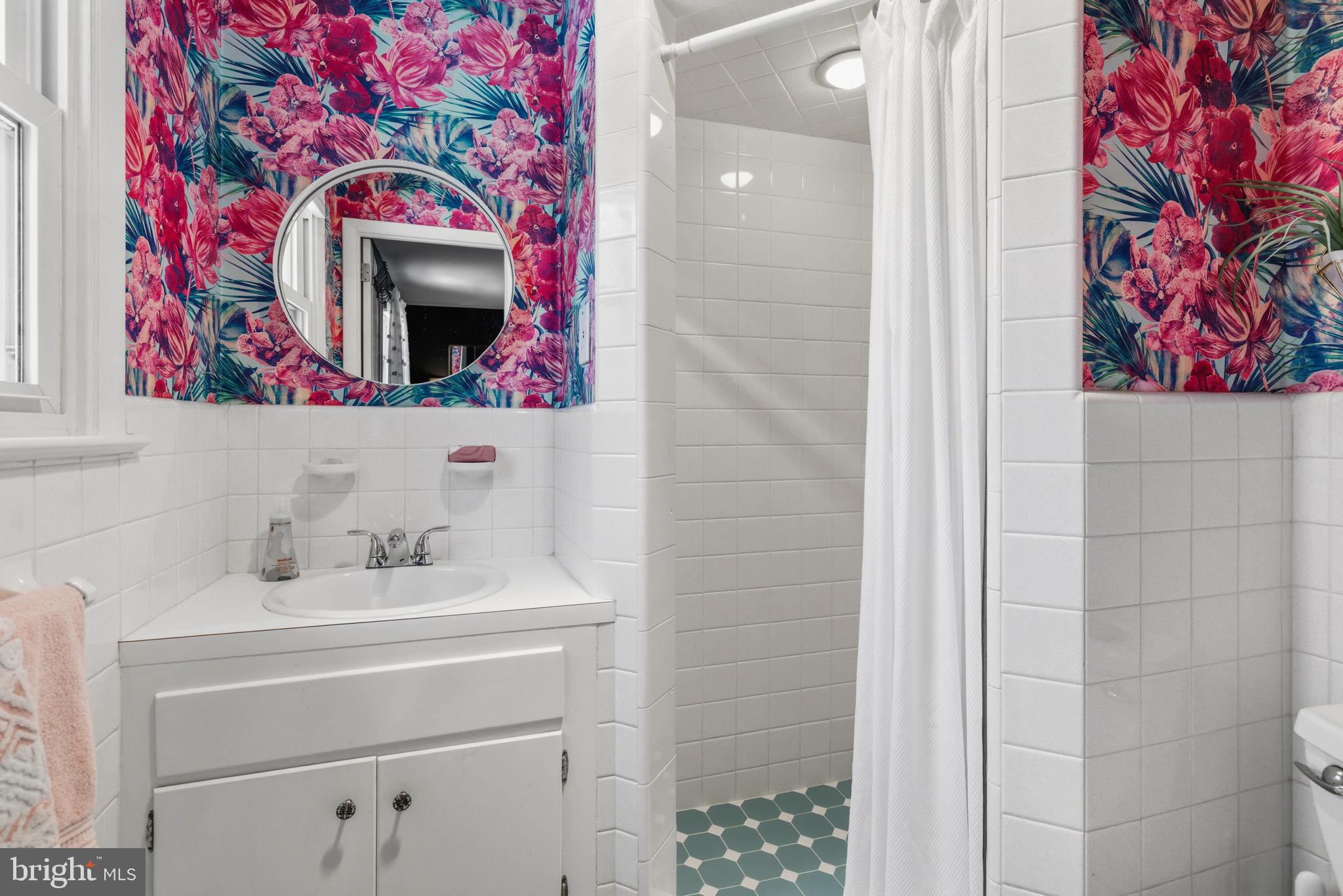 PEBBLE HILL - Residential