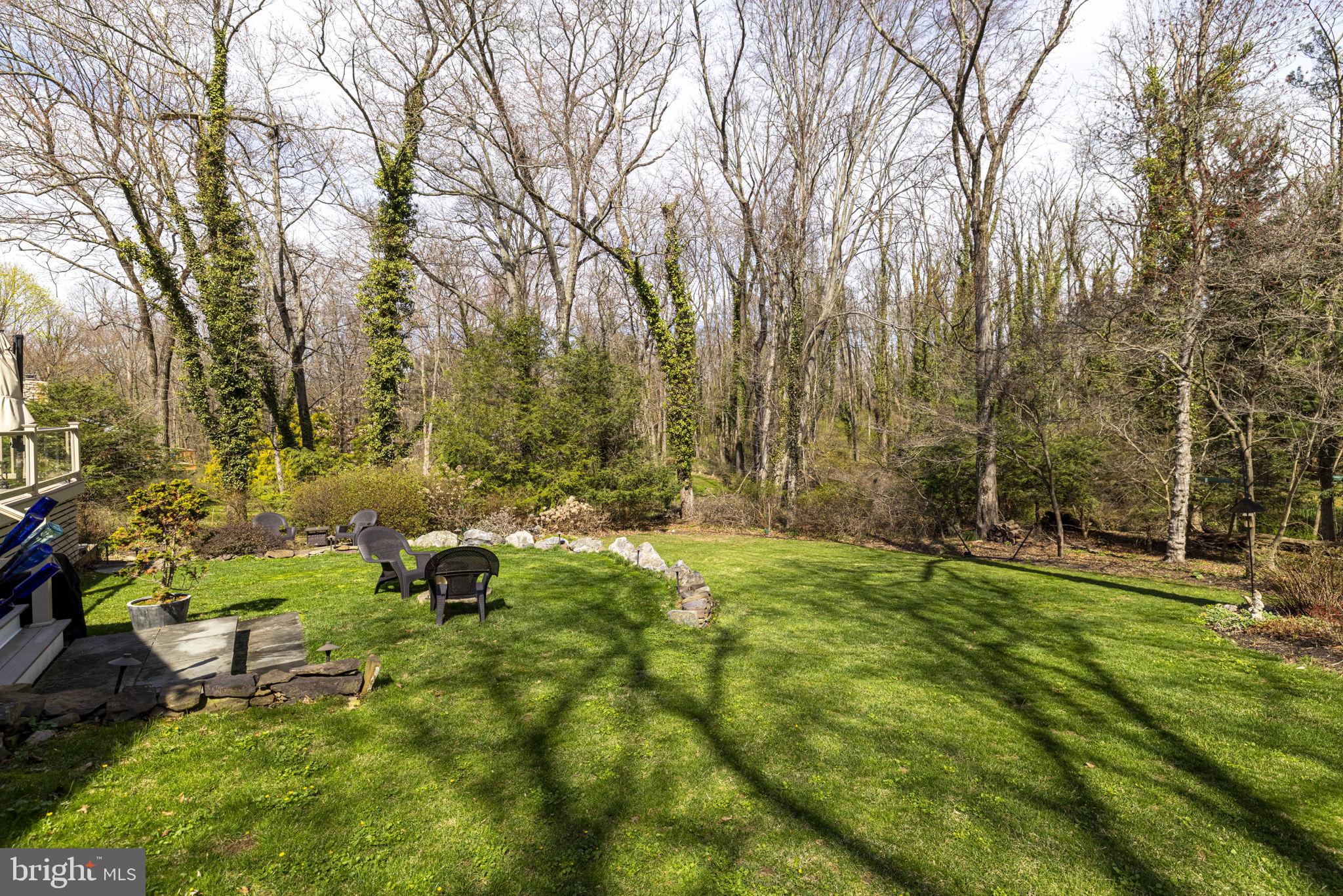 PEBBLE HILL - Residential