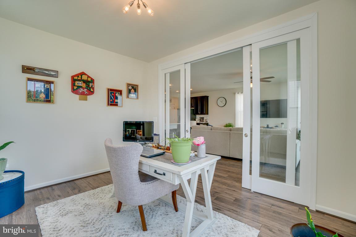 EMBREY MILL - Residential Lease