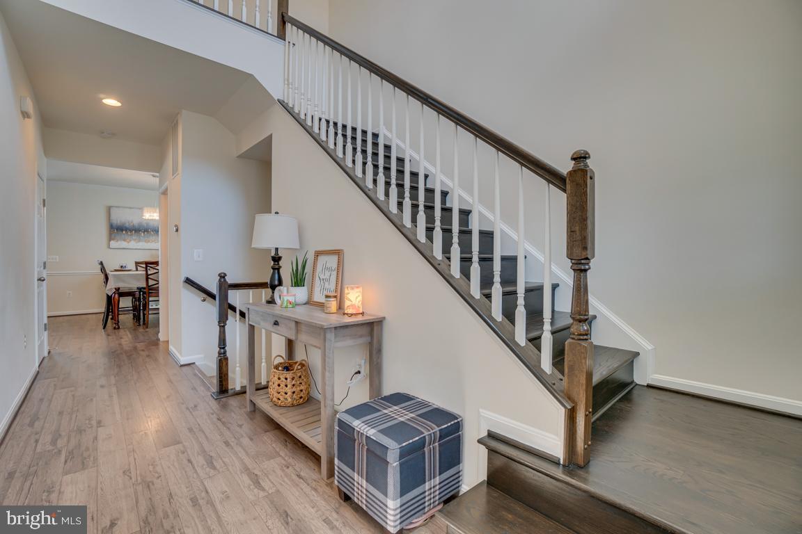 EMBREY MILL - Residential Lease